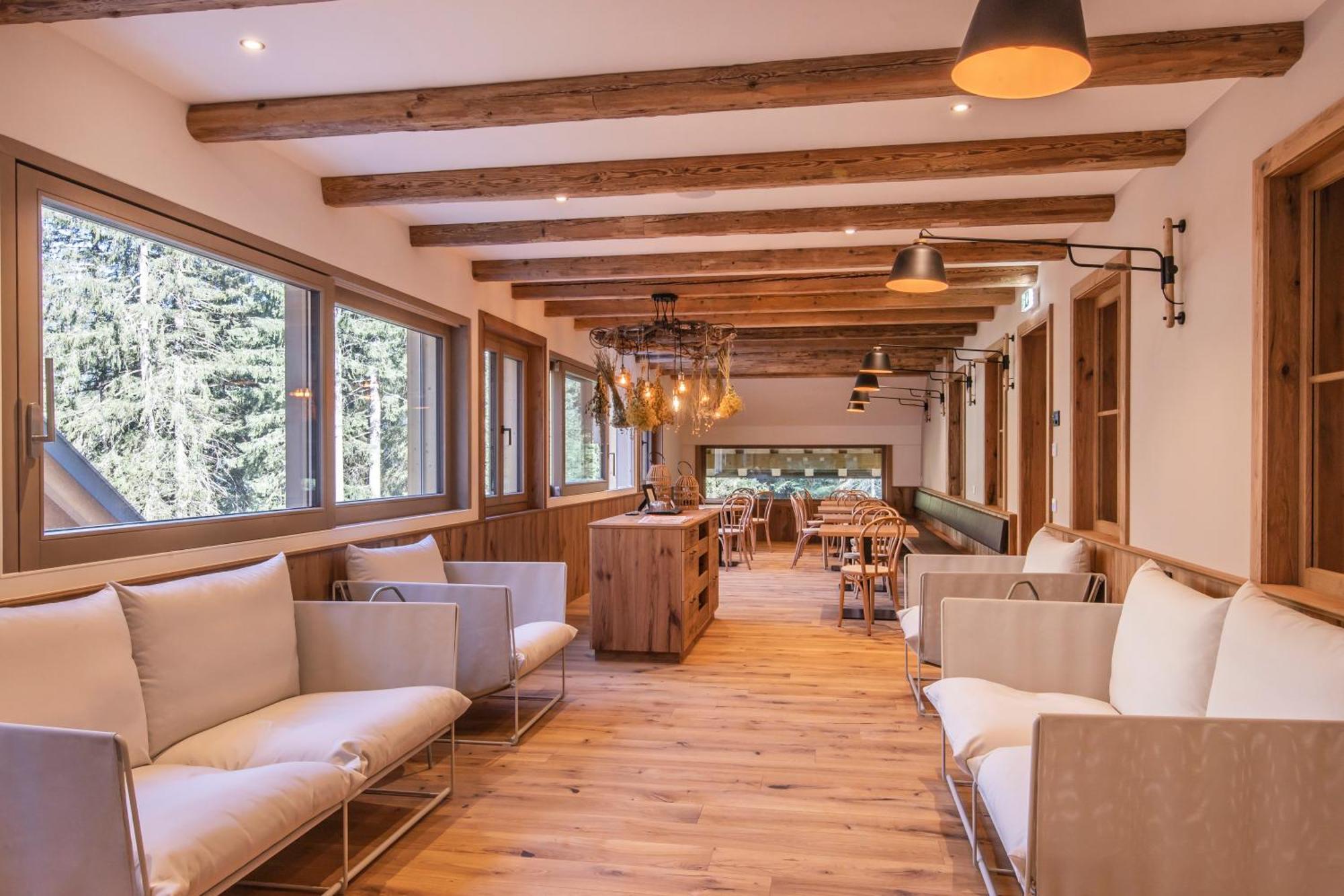 Berghaus Schroecken - Hotel Apartments Spa Bagian luar foto